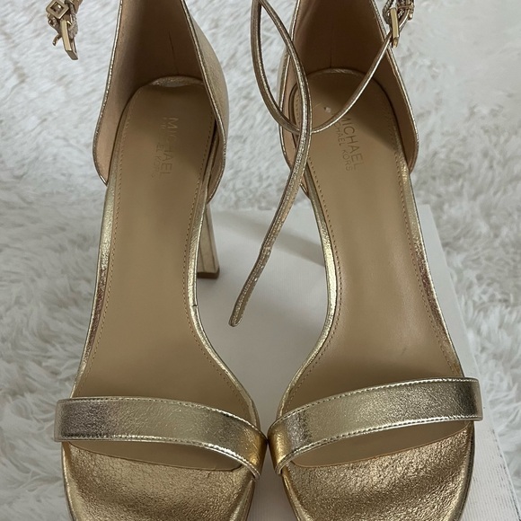 Michael Kors - Picture 8 of 10